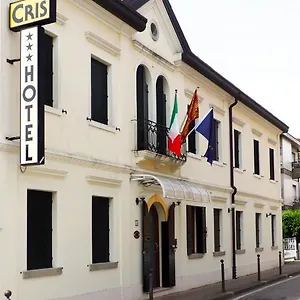 3* Hotel Cris